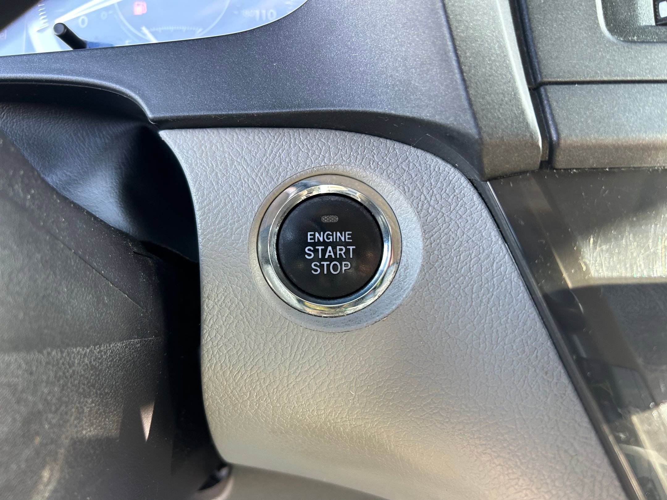 Used 2016 Toyota Sienna XLE FWD image 18