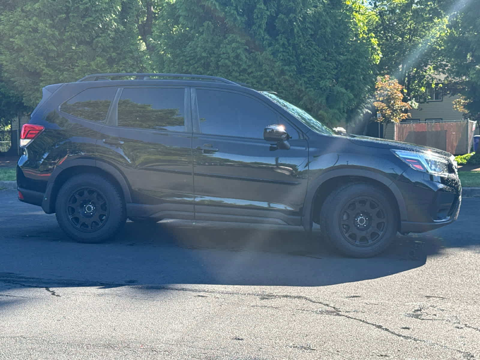 Used 2019 Subaru Forester Premium w/ Popular Package #1 AWD/4WD image 2