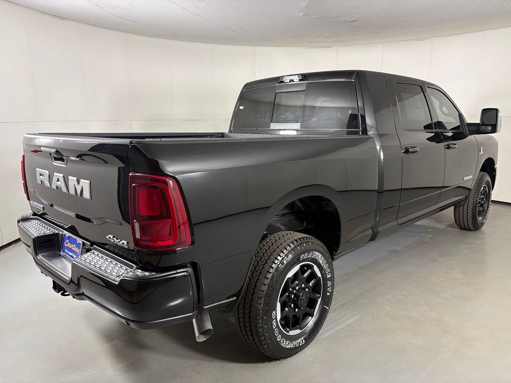 New 2026 RAM 2500 Laramie AWD/4WD image 9