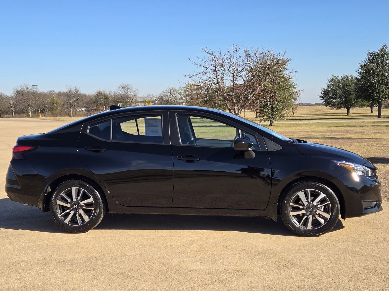 New 2025 Nissan Versa SV w/ Trunk Package image 7