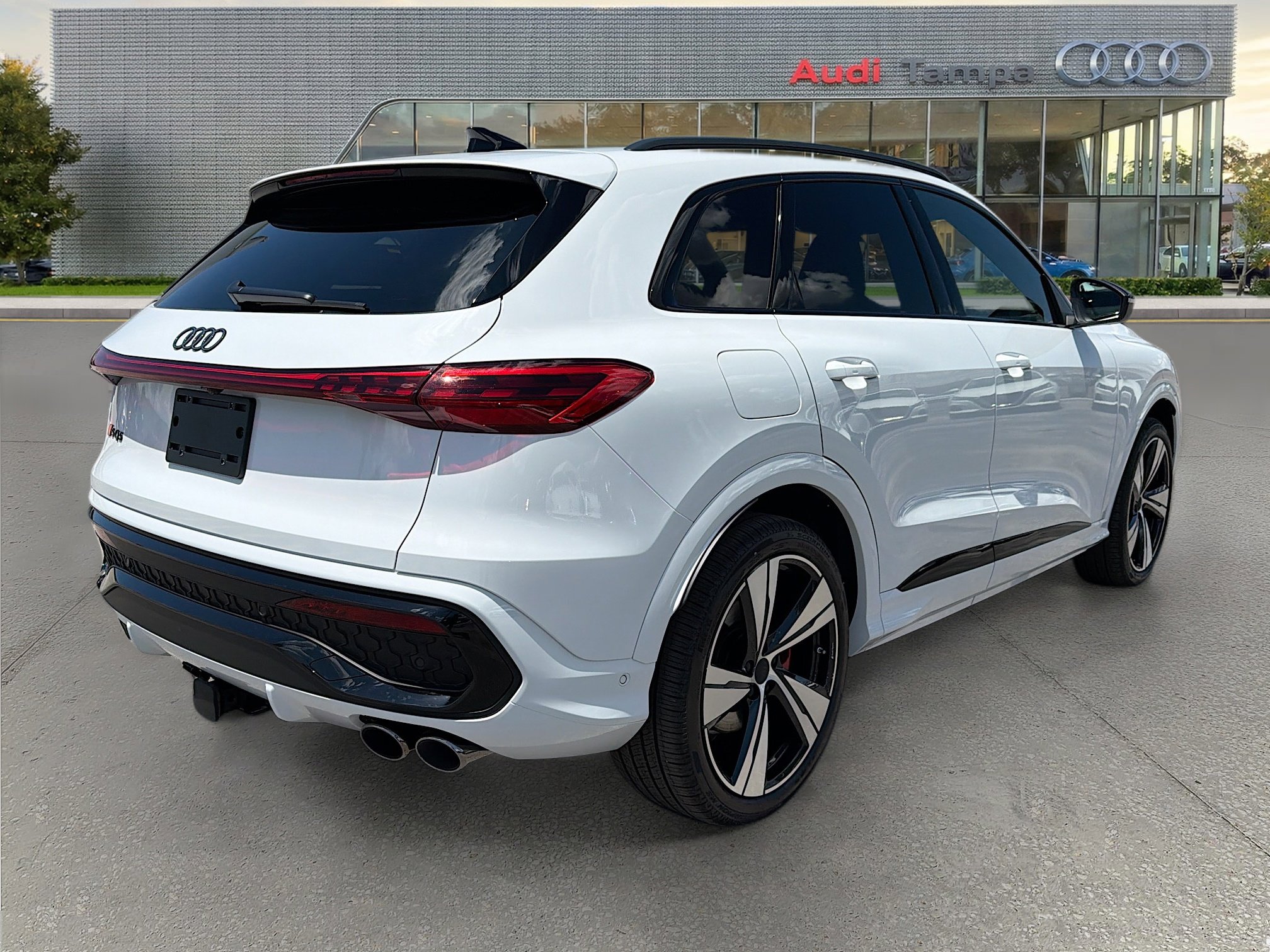 New 2026 Audi SQ5 Premium Plus AWD/4WD image 3