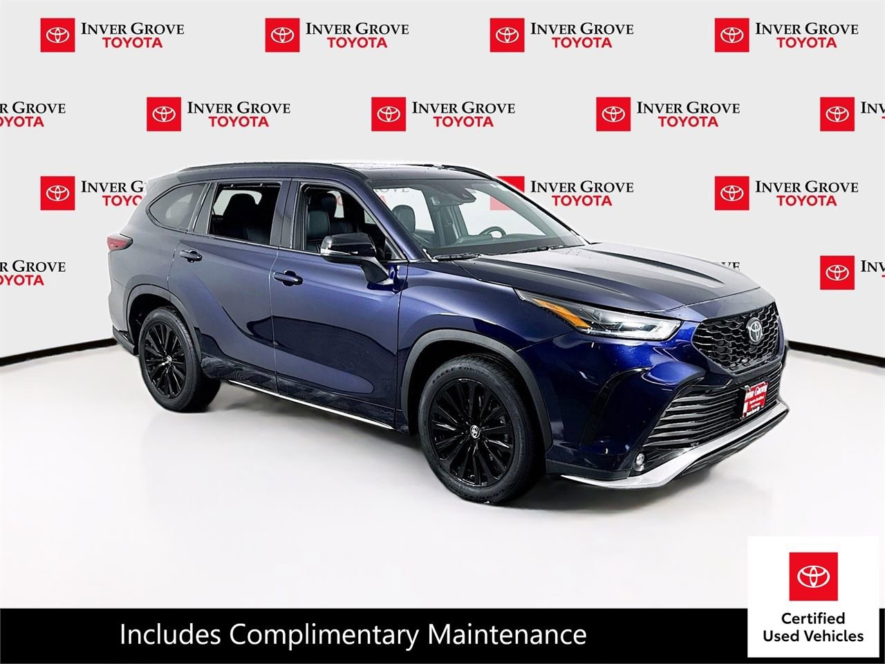 Certified 2025 Toyota Highlander XSE image 3