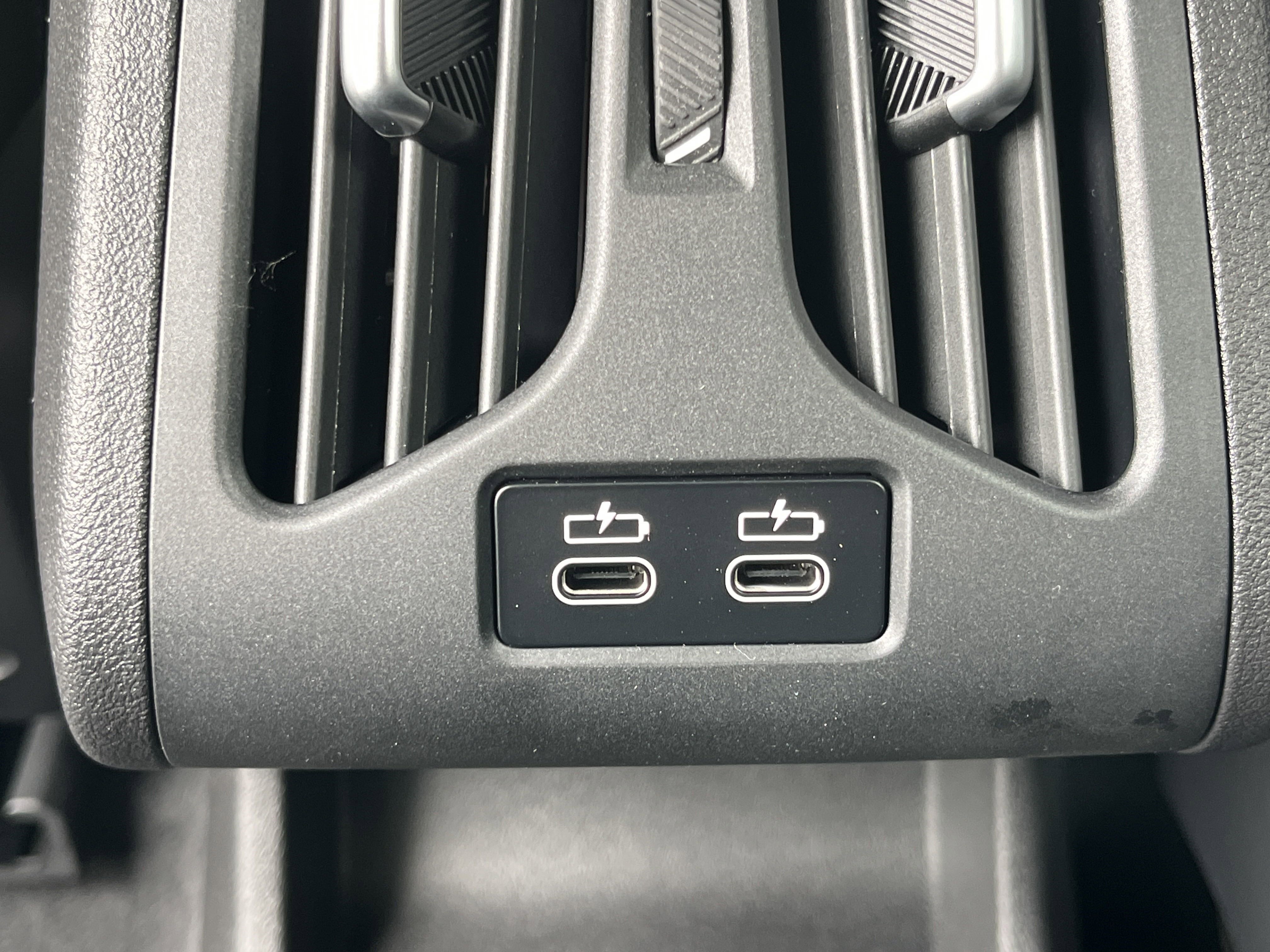 New 2025 BMW X1 xDrive28i w/ Technology Package image 22