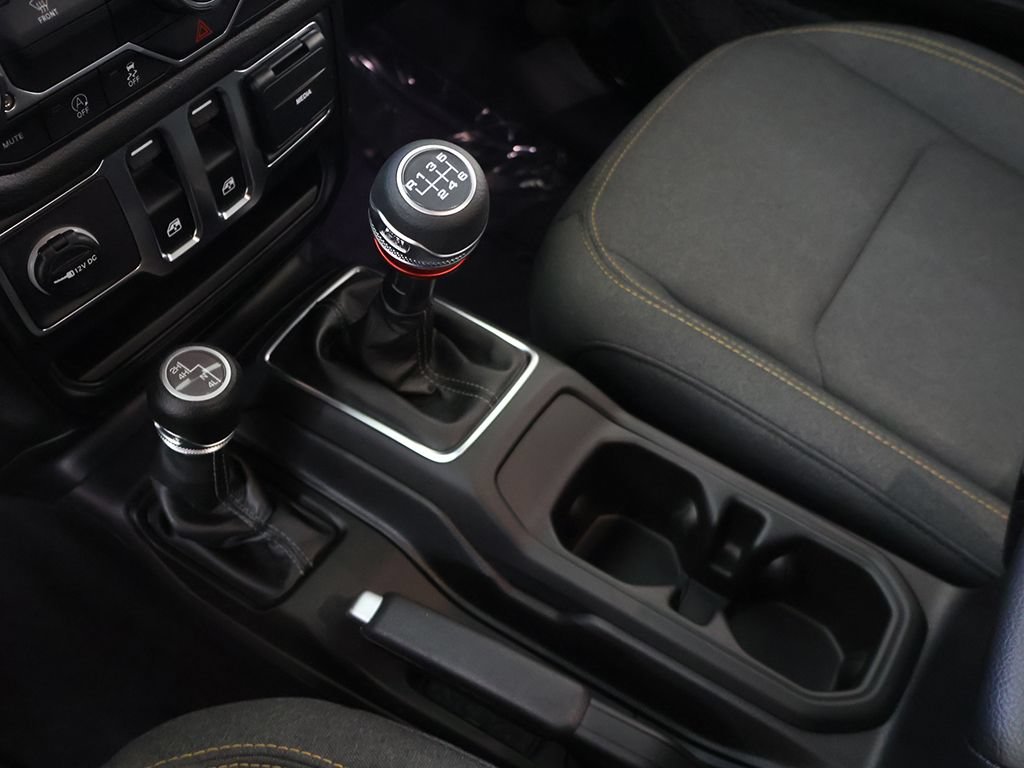 Used 2026 Jeep Wrangler Sport AWD/4WD image 42