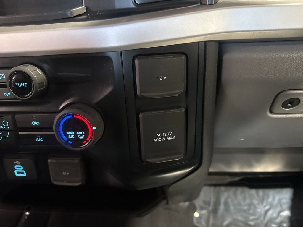 Used 2023 Ford F350 XLT AWD/4WD image 33