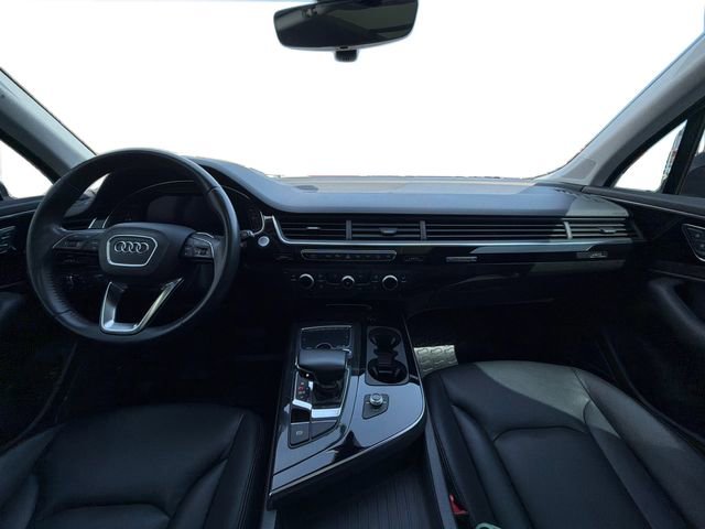 Used 2019 Audi Q7 3.0T Premium Plus w/ Premium Plus Package AWD/4WD image 35
