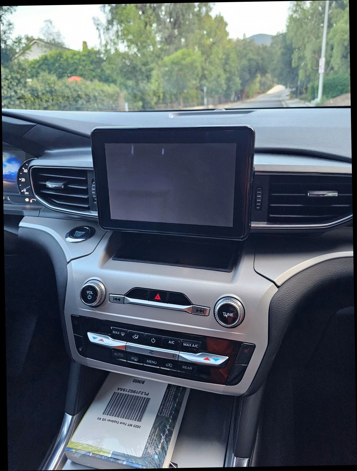 Used 2023 Ford Explorer XLT w/ Equipment Group 202A image 35