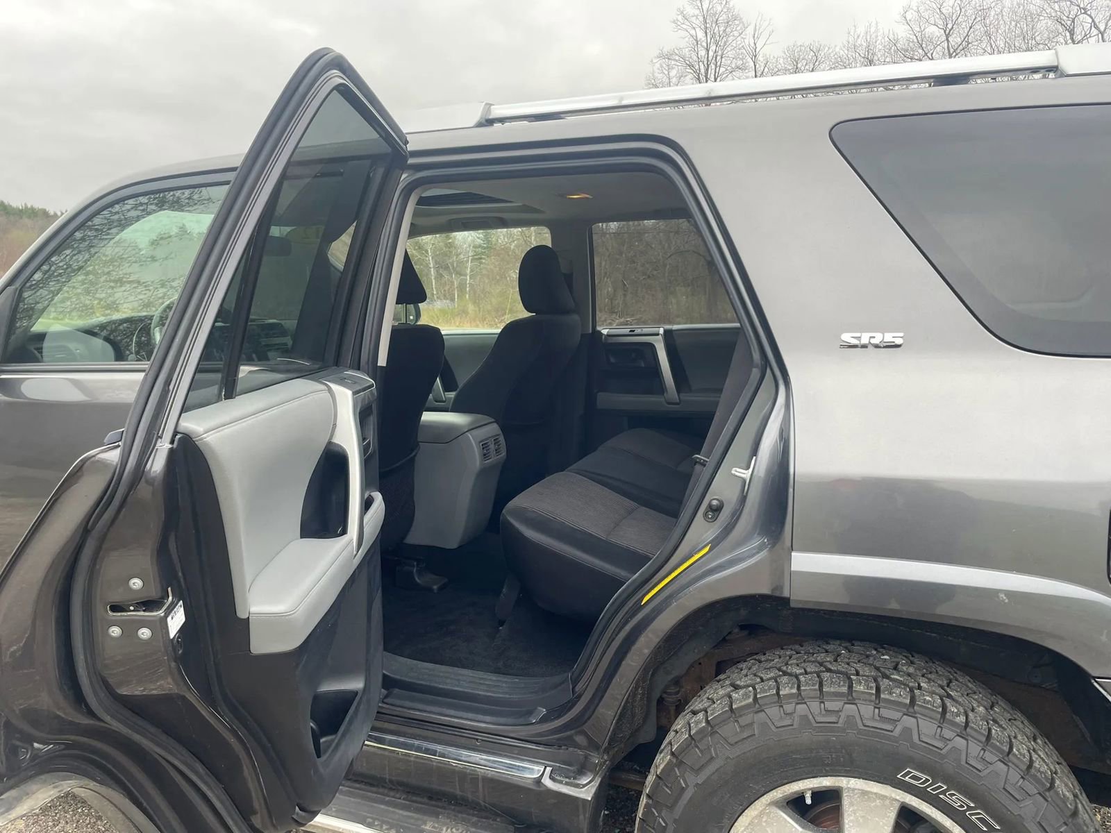 Used 2012 Toyota 4Runner SR5 w/ Convenience Pkg AWD/4WD image 14
