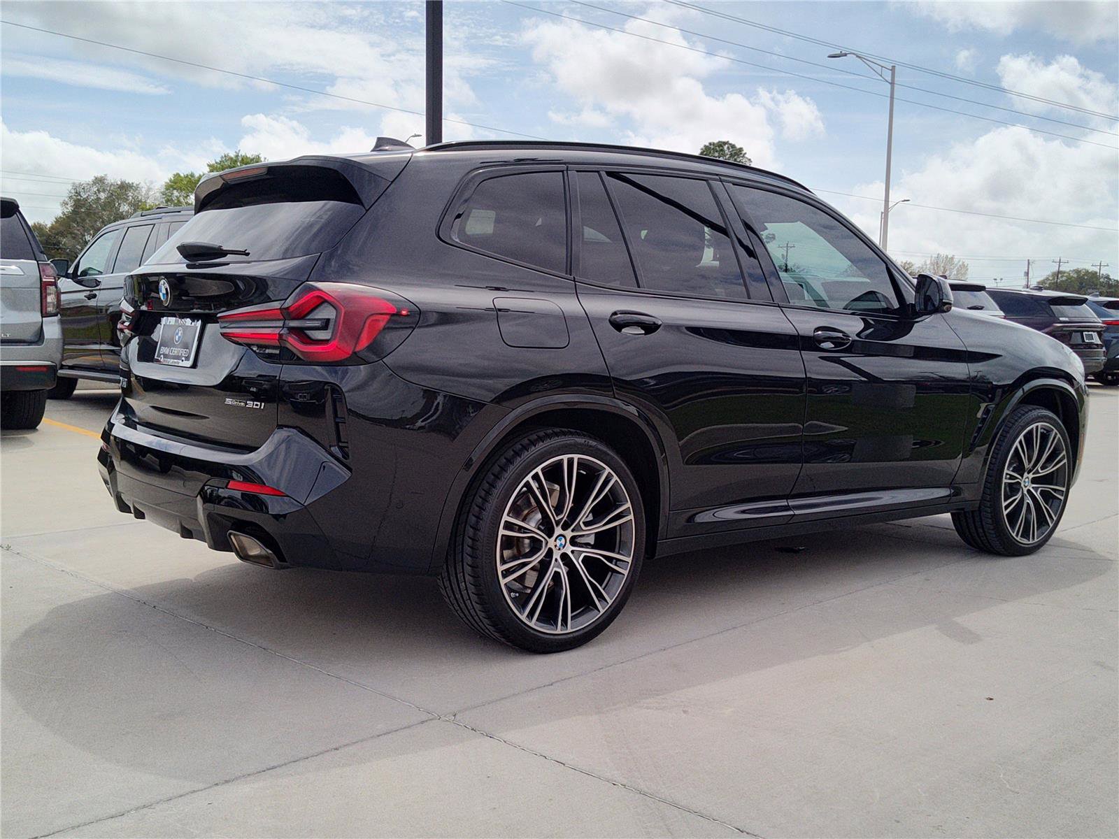 Certified 2024 BMW X3 sDrive30i w/ Premium Package w/ZPA image 9
