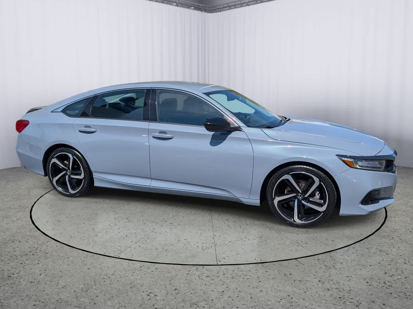 Used 2022 Honda Accord Sport Special Edition image 2