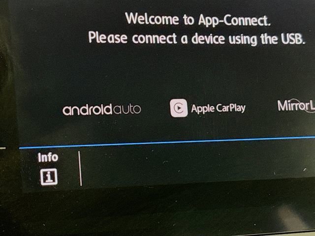 Used 2019 Volkswagen Atlas SE image 14