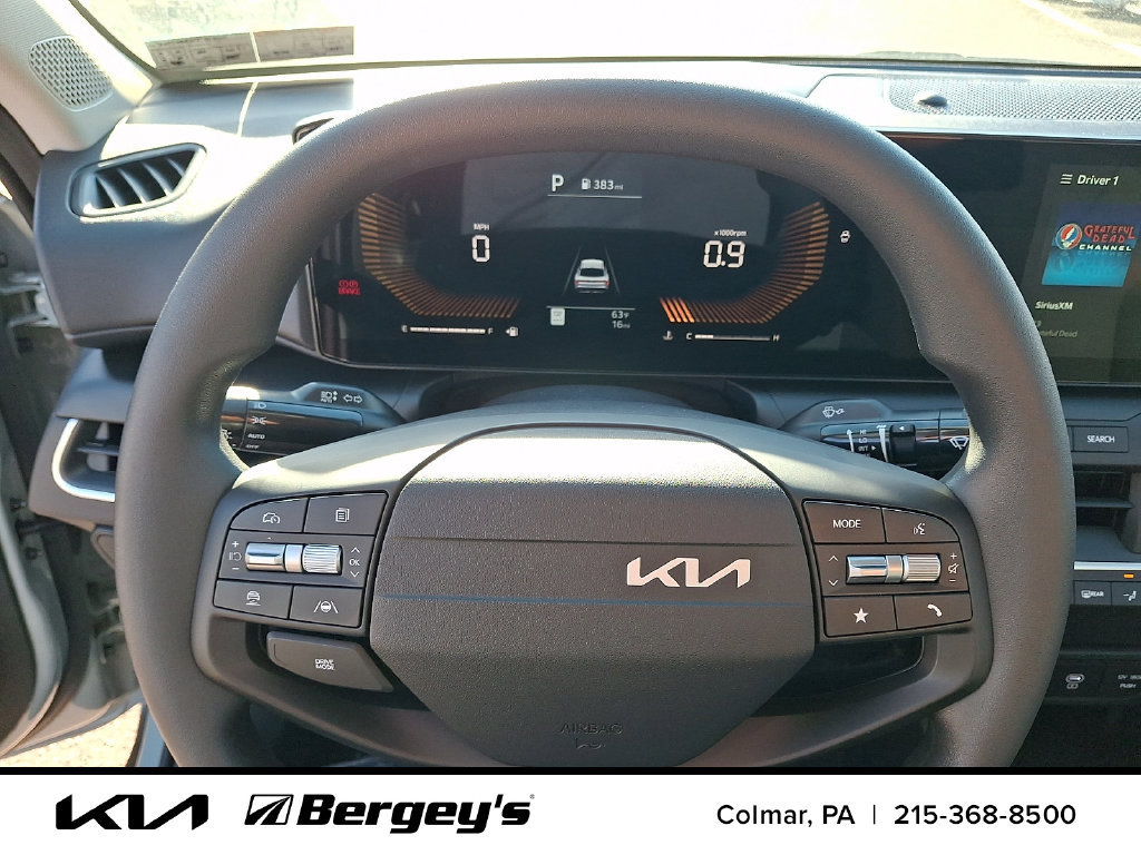 New 2026 Kia K4 FWD image 16