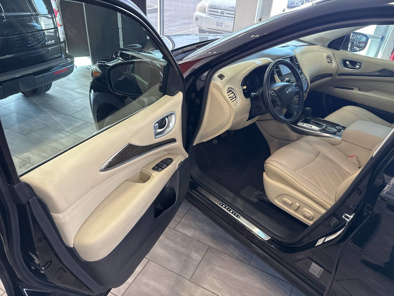 Used 2015 INFINITI QX60 FWD w/ Premium Plus Package image 15