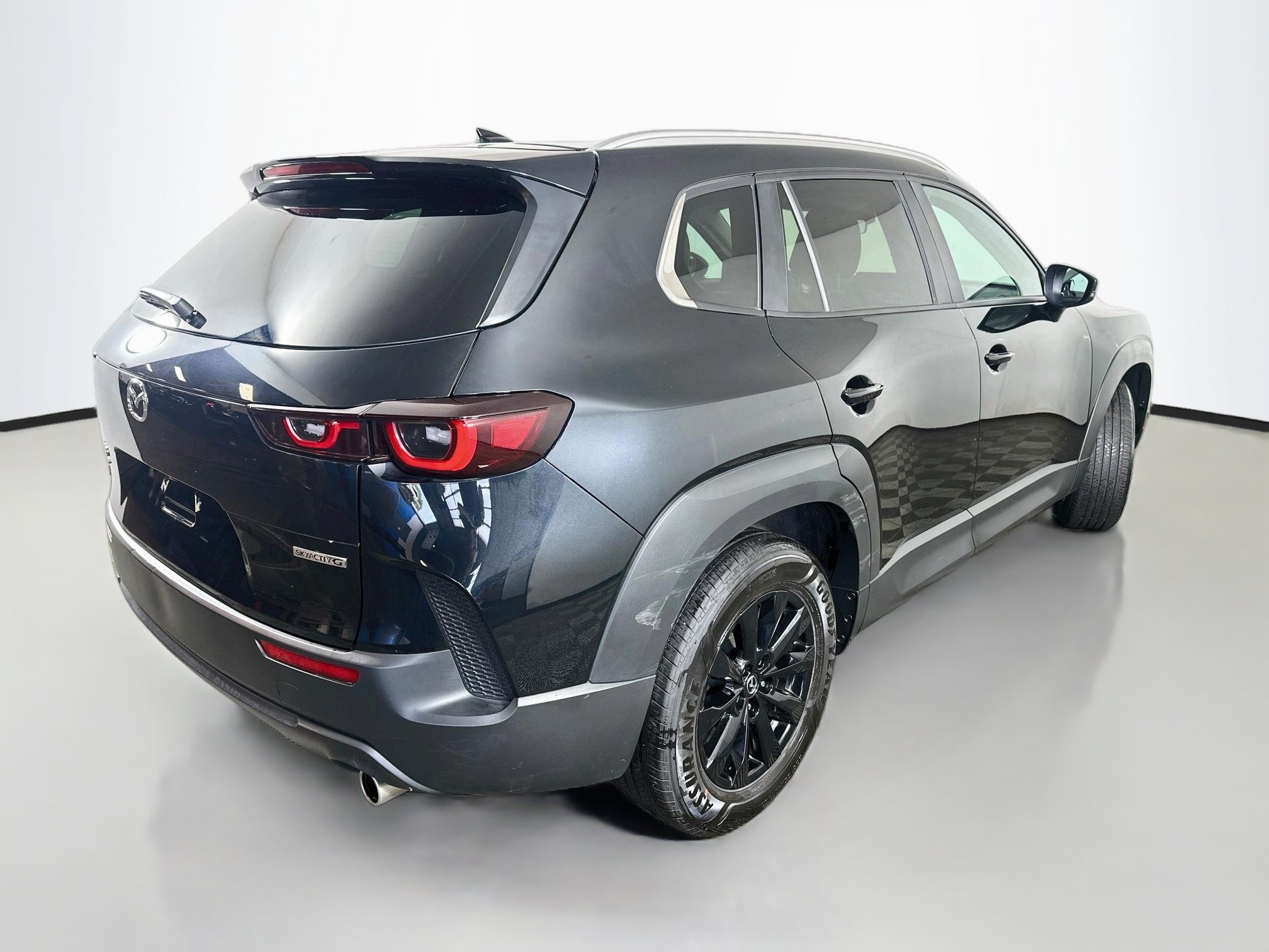 Used 2025 MAZDA CX-50 AWD 2.5 S w/ Premium Package image 7
