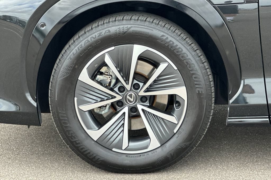 Certified 2023 Lexus RZ 450e Premium w/ Technology Package AWD/4WD image 25