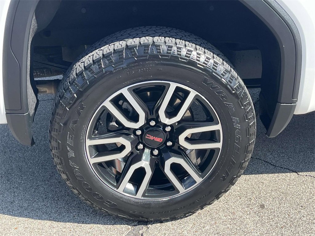 Used 2023 GMC Sierra 1500 AT4 w/ AT4 Preferred Package image 30
