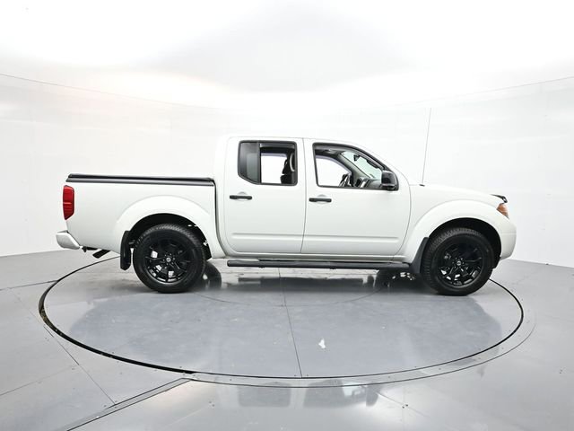 Used 2020 Nissan Frontier SV w/ Midnight Edition Floor Mats image 11