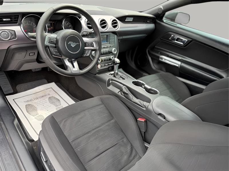 Used 2015 Ford Mustang Coupe RWD image 16