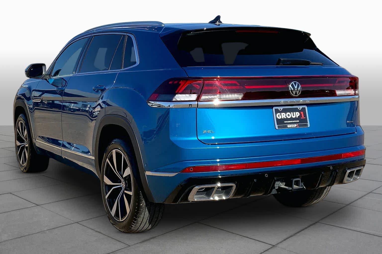 Used 2024 Volkswagen Atlas Cross Sport SEL Premium R-Line AWD/4WD image 12