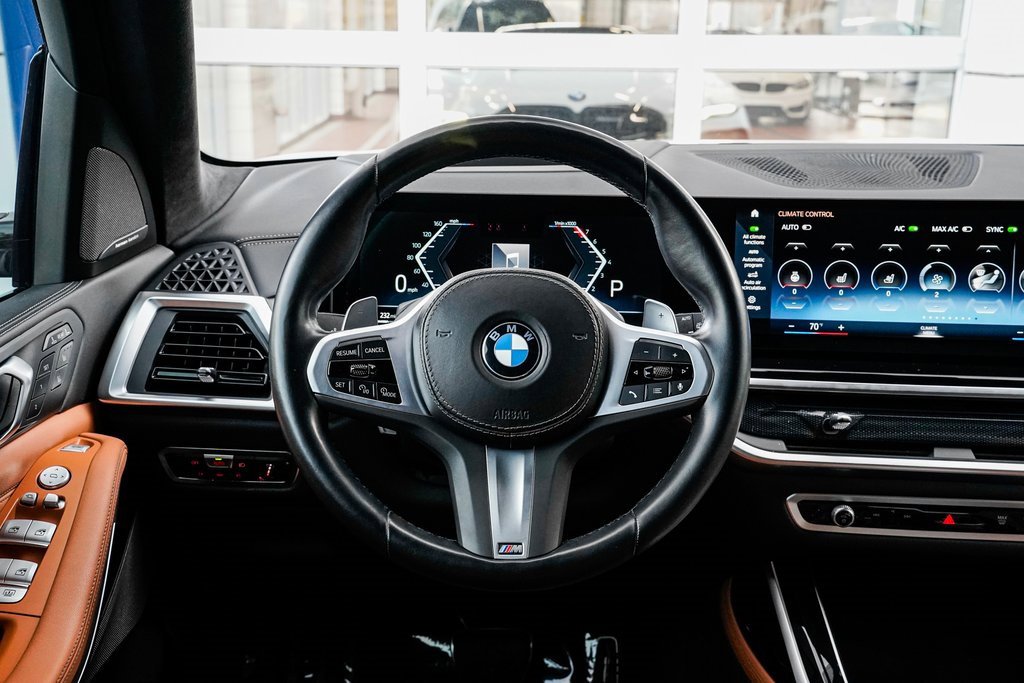Used 2023 BMW X7 xDrive40i w/ Executive Package image 12