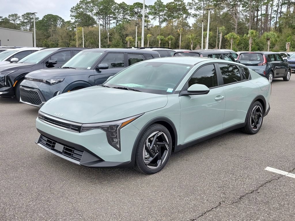 New 2026 Kia K4 EX image 3