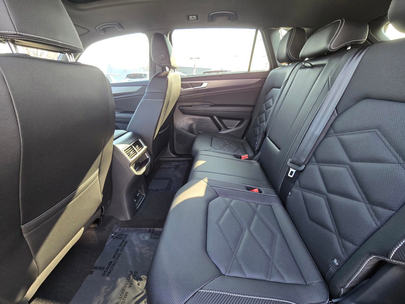 New 2026 Volkswagen Atlas Cross Sport SE image 7