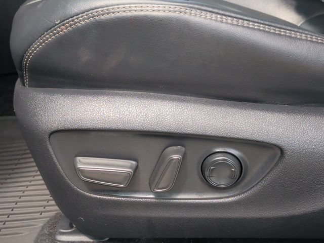 Used 2021 Toyota RAV4 XLE Premium AWD/4WD image 16