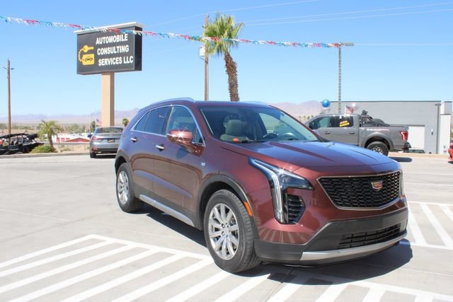 Used 2022 Cadillac XT4 Premium Luxury w/ Technology Package FWD image 7