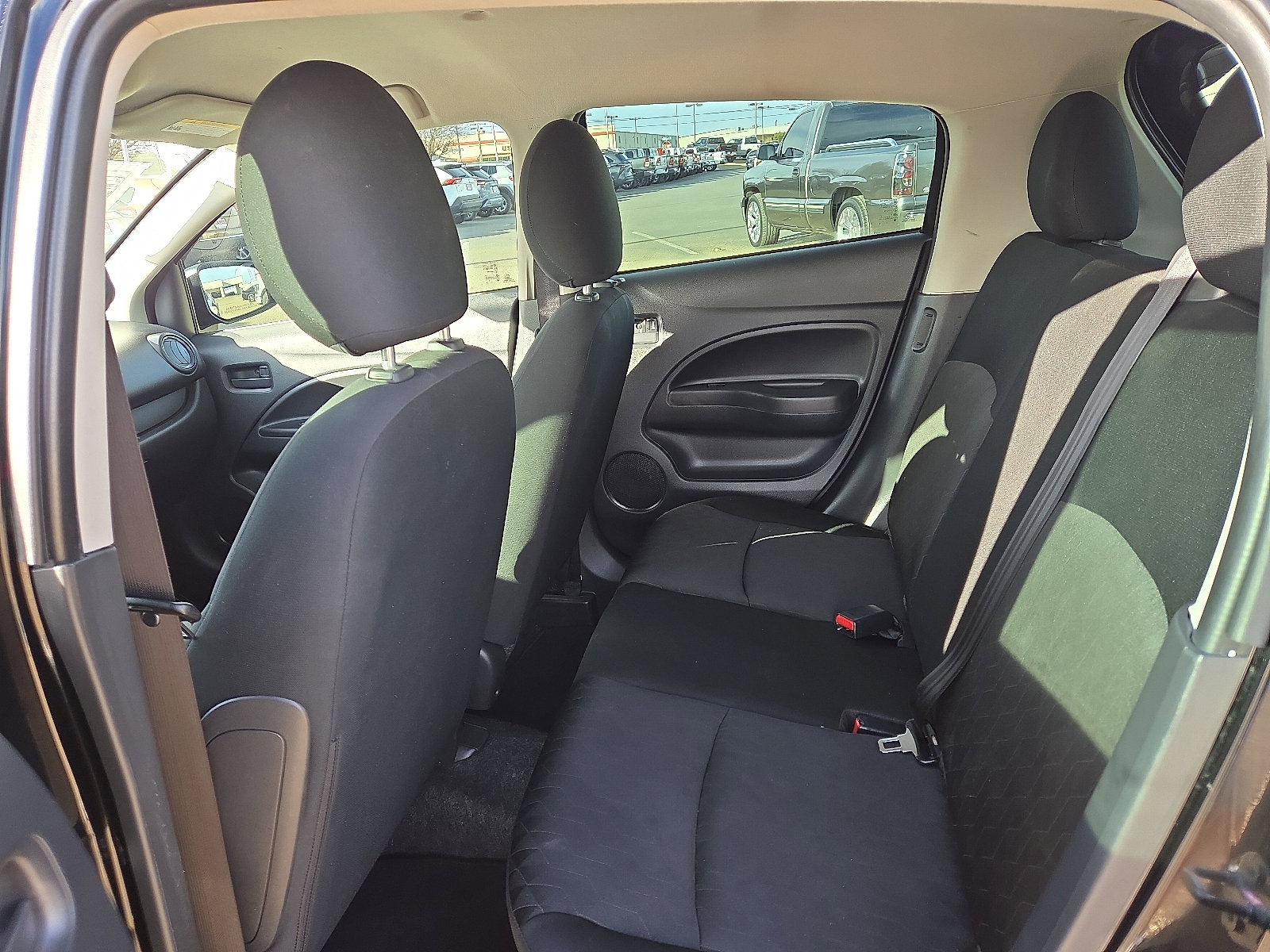 Used 2024 Mitsubishi Mirage LE image 9