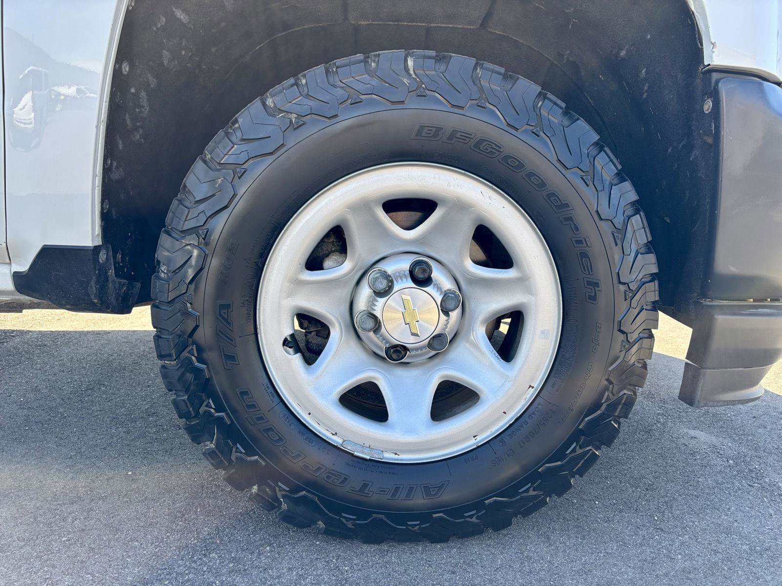 Used 2018 Chevrolet Silverado 1500 W/T w/ WT Convenience Package AWD/4WD image 36