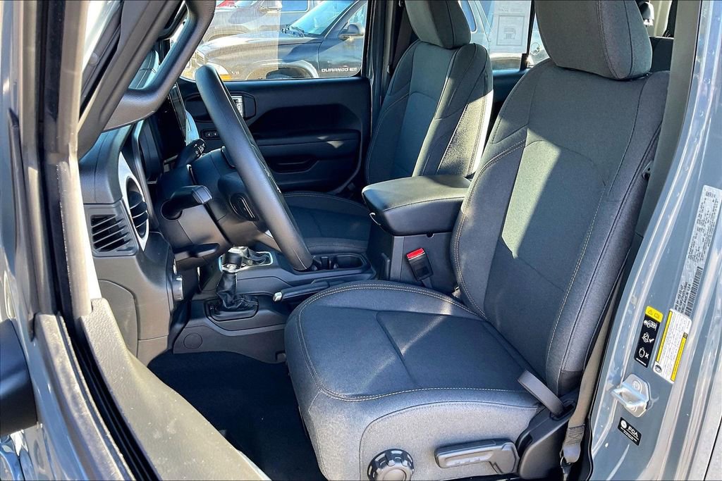 New 2026 Jeep Gladiator Sport image 9