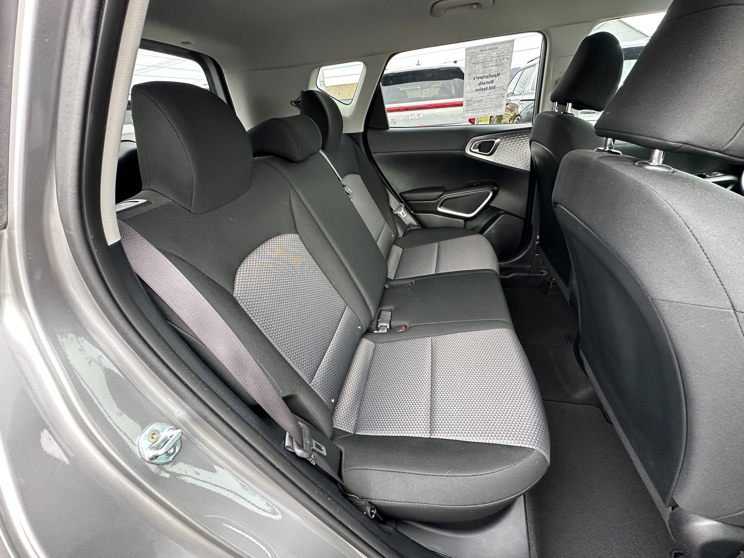 Used 2023 Kia Soul LX w/ LX Technology Package image 15