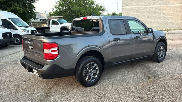 Used 2025 Ford Maverick XLT w/ Equipment Group 301A AWD/4WD image 27