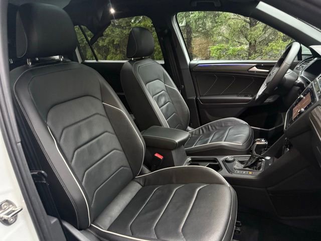 Used 2022 Volkswagen Tiguan SEL R-Line image 12