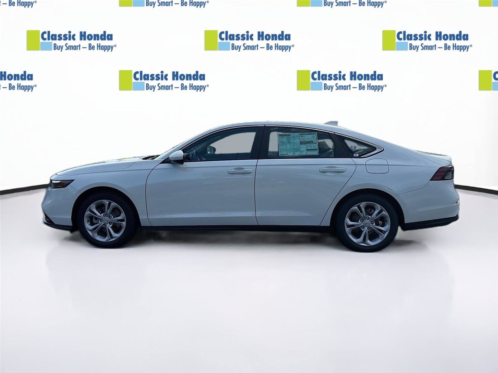 Certified 2025 Honda Accord LX image 4