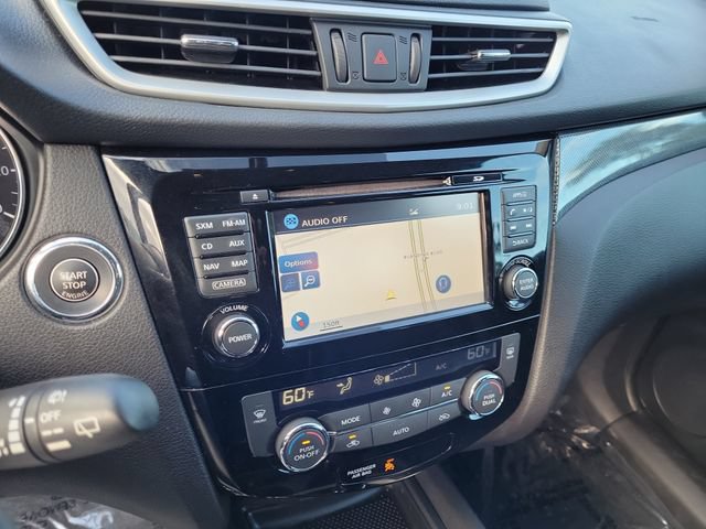Used 2016 Nissan Rogue SL w/ SL Premium Package FWD image 29