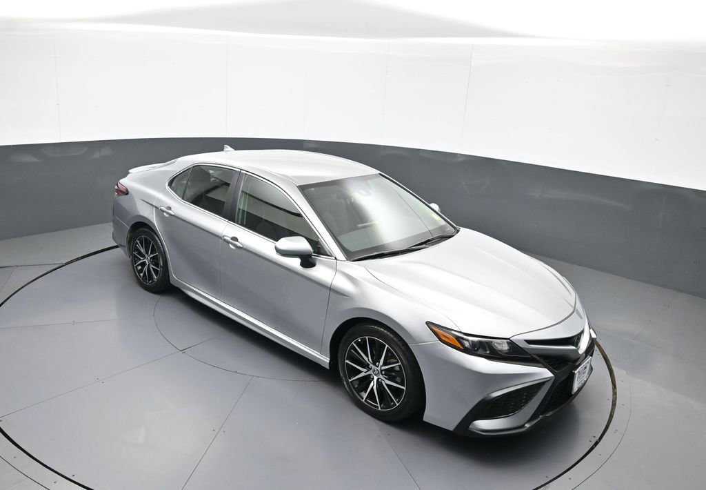 Certified 2023 Toyota Camry SE w/ Cold Weather Package AWD/4WD image 35