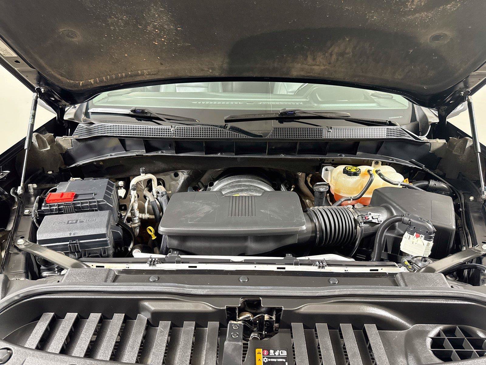 Used 2022 Chevrolet Silverado 1500 LTZ w/ LTZ Convenience Package II AWD/4WD image 29