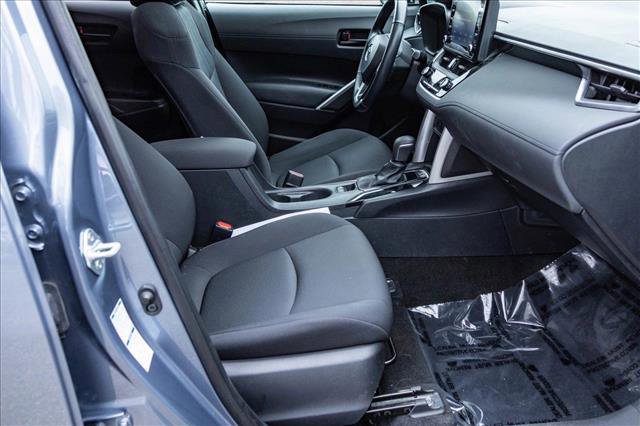 Used 2022 Toyota Corolla Cross LE w/ Moonroof Package image 28