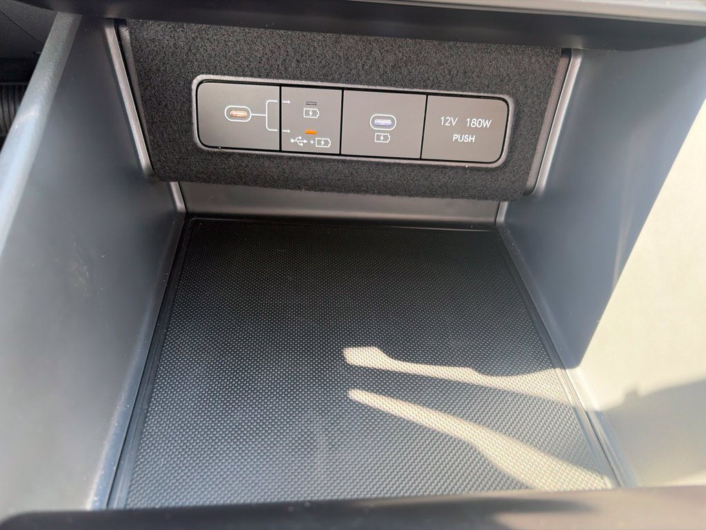 Certified 2025 Hyundai Sonata SEL FWD image 28