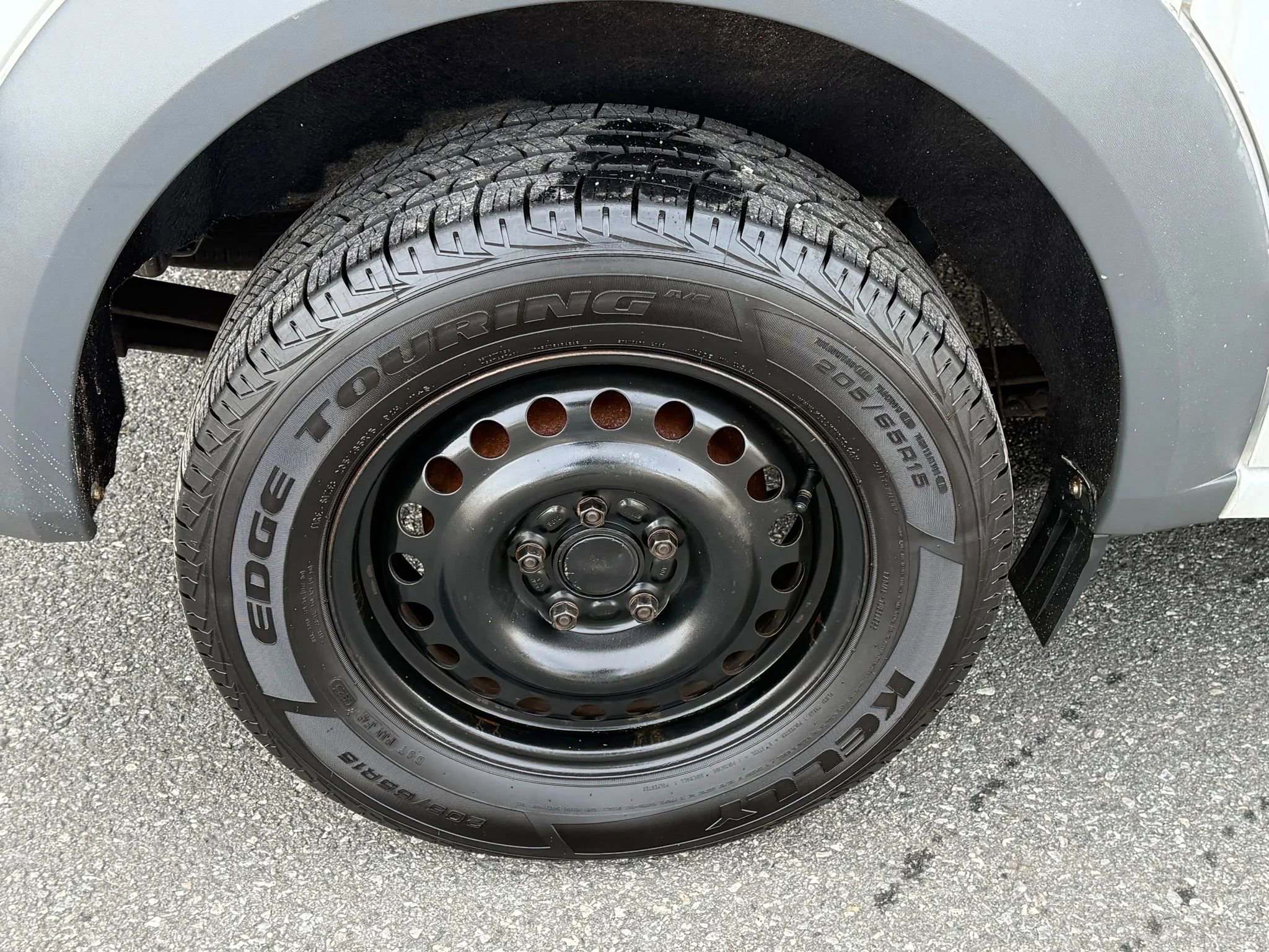 Used 2013 Ford Transit Connect XLT image 21