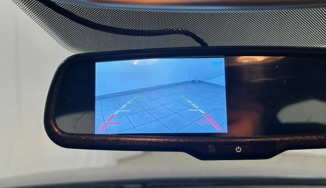 Used 2015 Volkswagen Jetta SE FWD image 34
