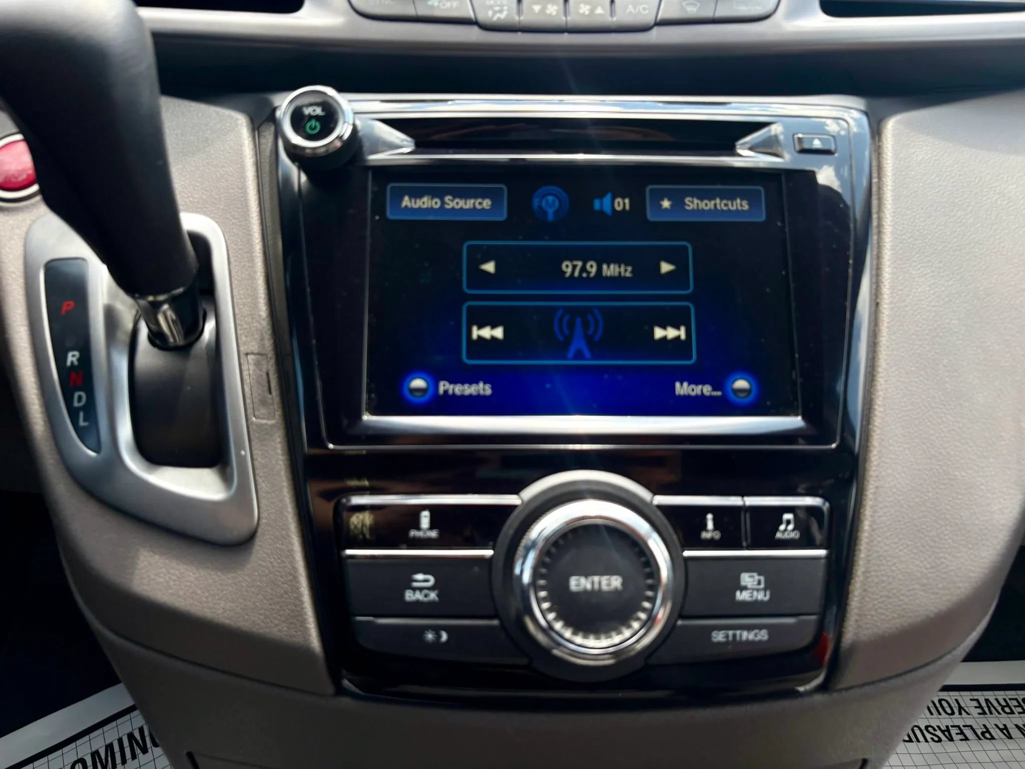 Used 2015 Honda Odyssey EX image 29