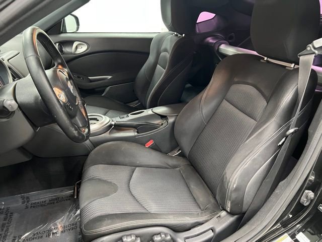 Used 2019 Nissan 370Z Coupe RWD image 21