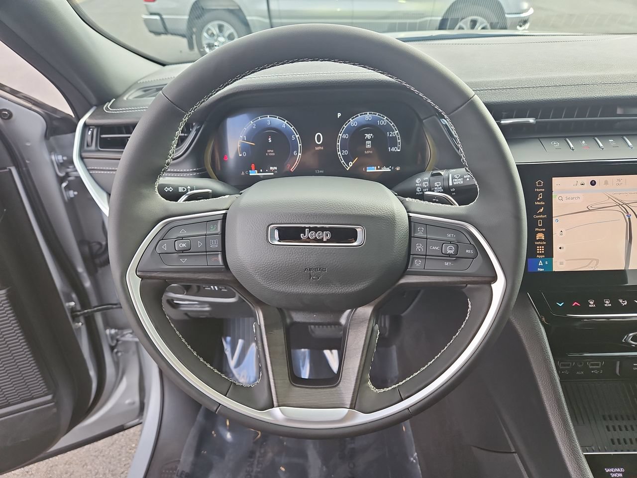 New 2026 Jeep Grand Cherokee Altitude AWD/4WD image 20