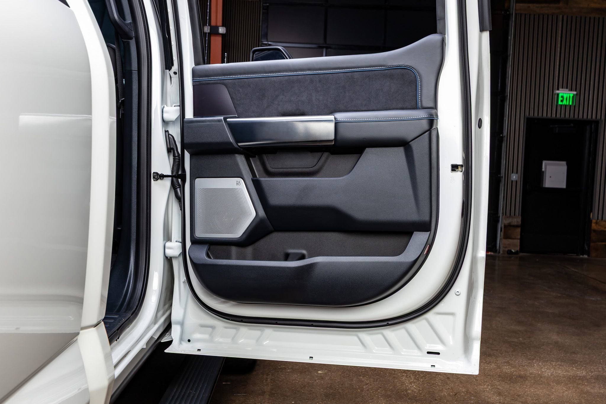 Used 2026 Ford F250 Platinum AWD/4WD image 39