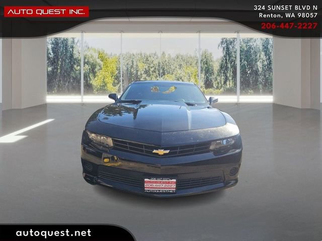 Used 2015 Chevrolet Camaro LS RWD image 2