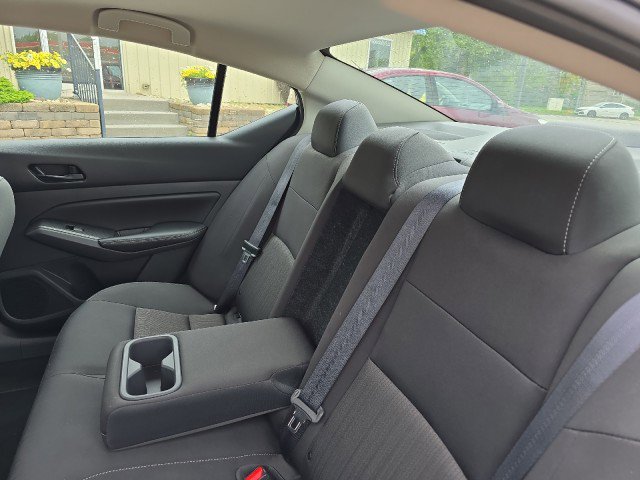 Used 2024 Nissan Altima 2.5 SV image 34