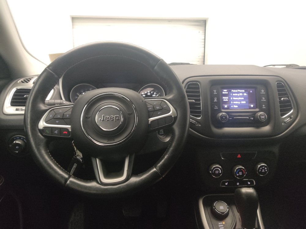 Used 2017 Jeep Compass Latitude w/ Cold Weather Group AWD/4WD image 22
