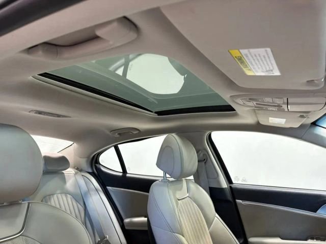 Used 2019 Genesis G70 2.0T Advanced w/ Elite Package image 28